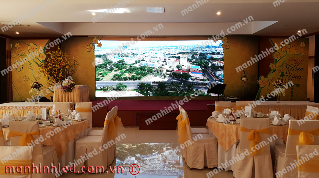 vietking lắp đặt màn hình led khách sạn Rex Vũng Tàu